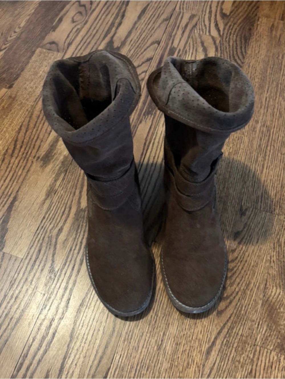 crown vintage brown suede buckle boots - Picture 4 of 10